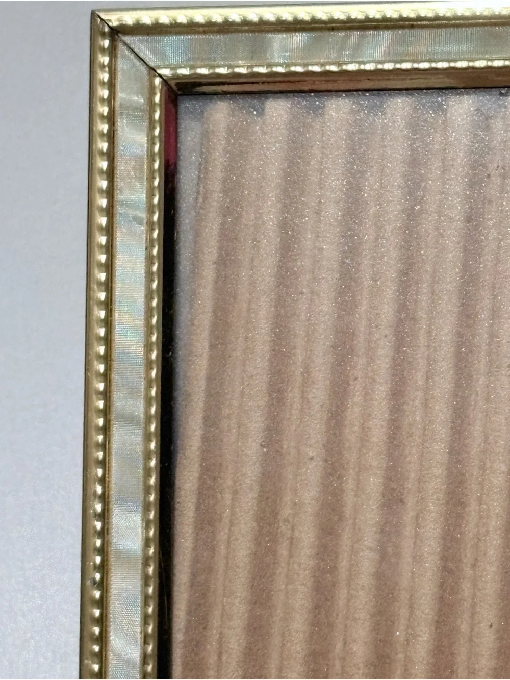 VINTAGE Mother of Pearl 5X7 Frame Easel Holographic Stands Metal
